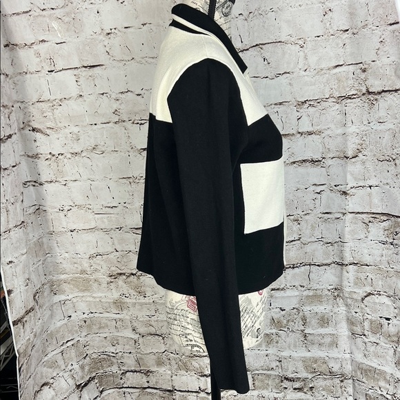 ZARA Knit Black & White Colorblock Zip-Up Jacket Size M - Picture 2 of 8